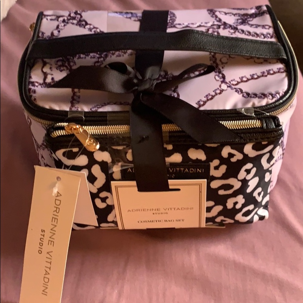 NWT Adrienne Vittadini Cosmetic Bag set